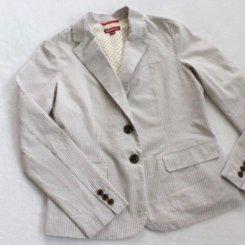 Gray and White Woman’s Striped Blazer Never Worn